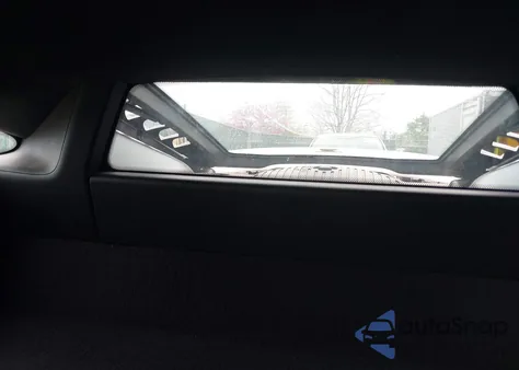 2012 Mclaren Mp4-12C z USA, uszkodzony, nr VIN SBM11AAA3CW001375